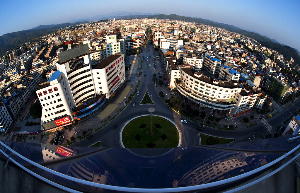 平远巷弄深处的隐藏美味，平远特色小店探秘之旅