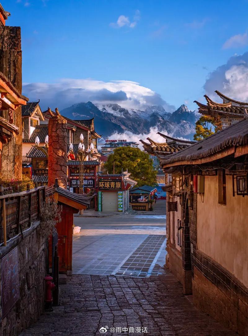 丽江之声,播音稿中的古城风情