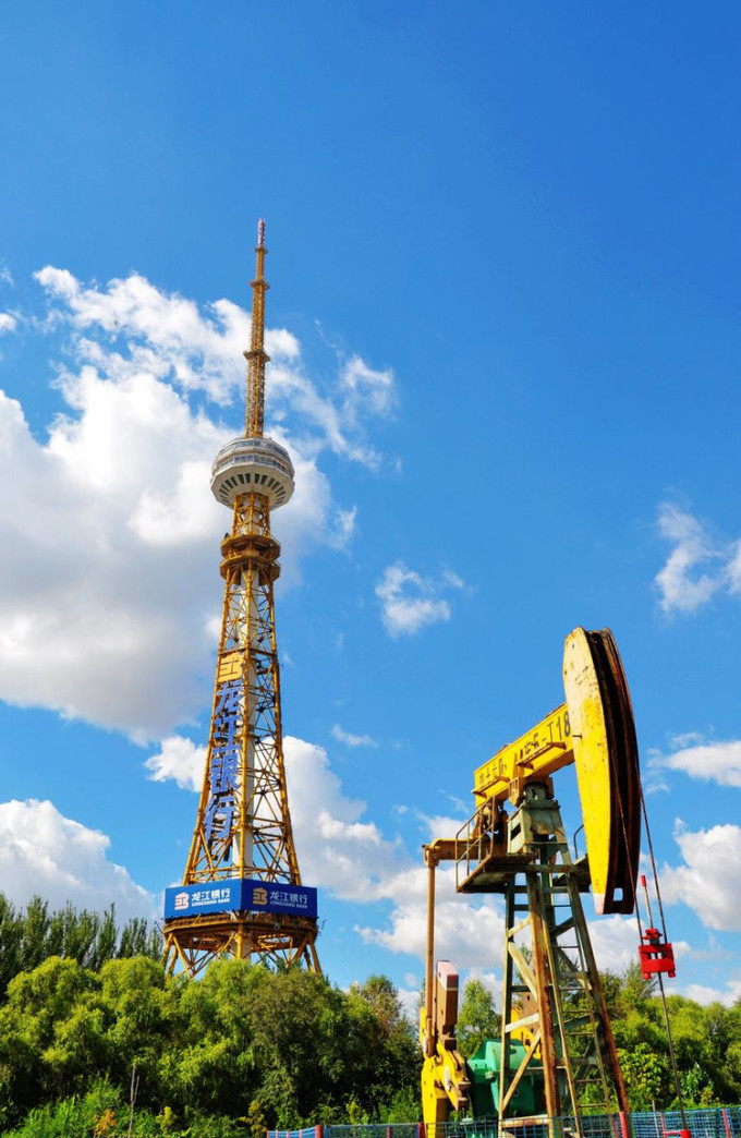 大庆,大庆，一座城市与一种精神的融合，自信与成就感的源泉